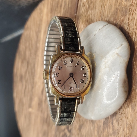 spiedel Accessories - Spiedel usa watch‎ needs batteries vintage B3107